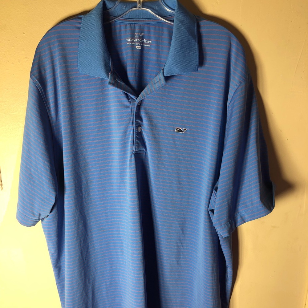 Vineyard Vines Whale XXL Shirt